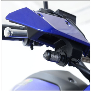 Adaptery do montażu kierunkowskazów Yamaha YZF-R1 13/MT-09/MT-10