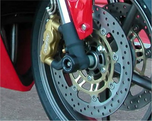 Slidery przedniego zawieszenia R&G do Triumph Street Triple 07 & 675 Daytona 06-